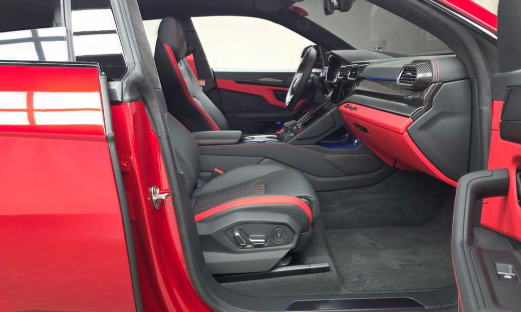 Lamborghini Urus 4.0 V8 S, 2024