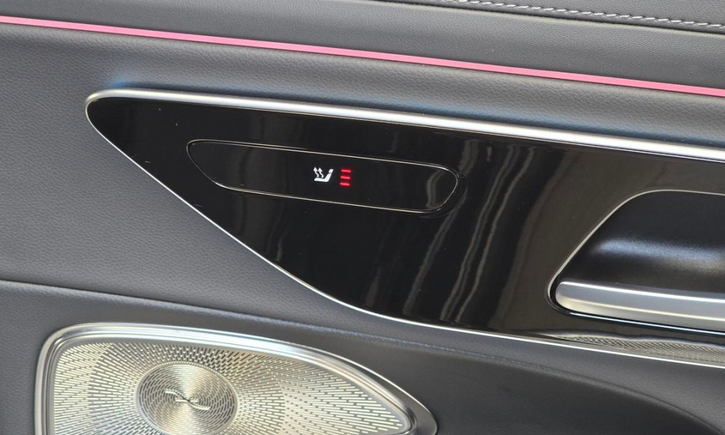 Mercedes-Benz E-Class E300 4MATIC Exclusive, 2024
