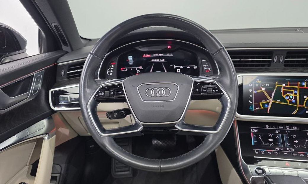Audi A6 45 TFSI Premium, 2024