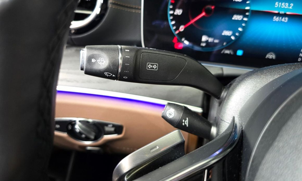 Mercedes-Benz E-Class E250 AMG Line, 2023