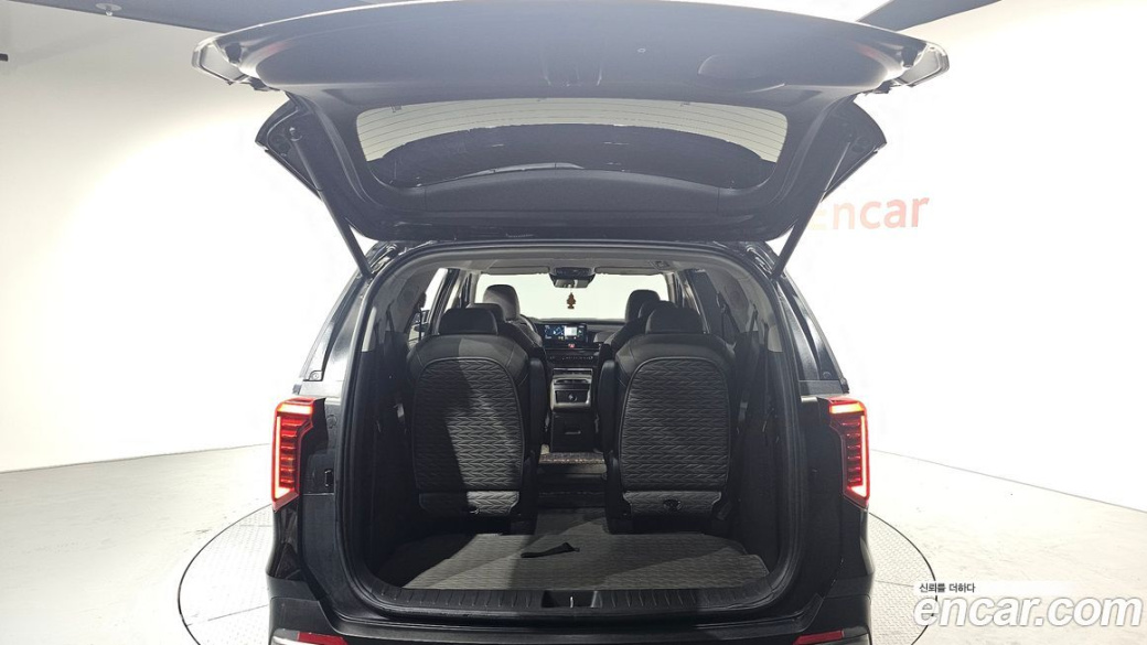 Kia Carnival 9-Seater Noblesse, 2025