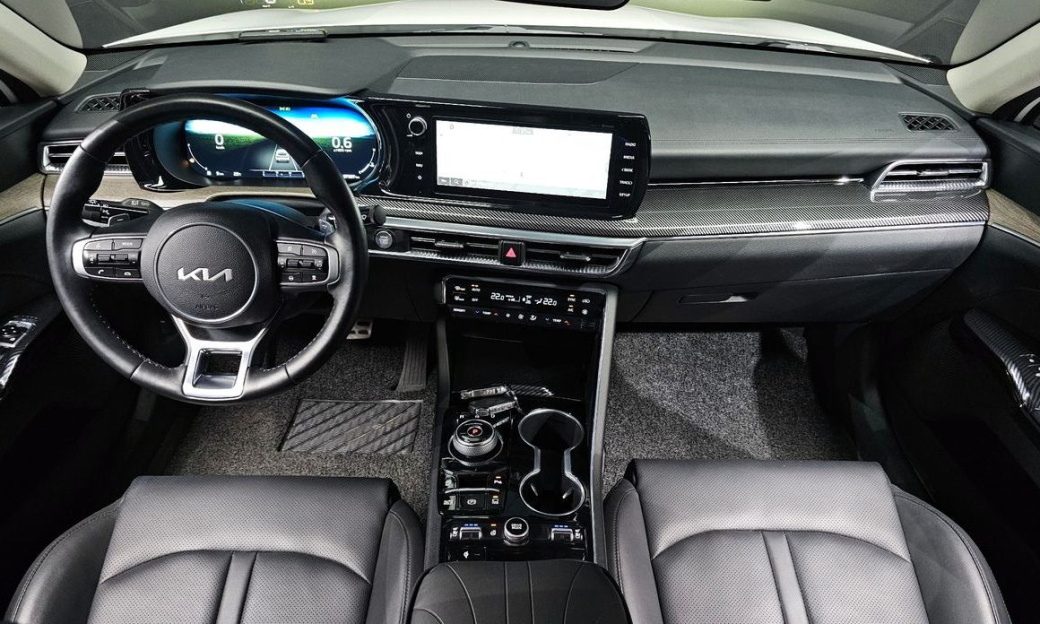 Kia K5 2.0, 2023