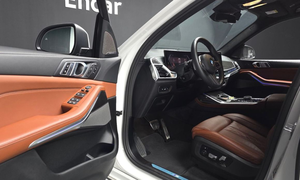 BMW X7 xDrive 40i M Sport 6STR, 2025