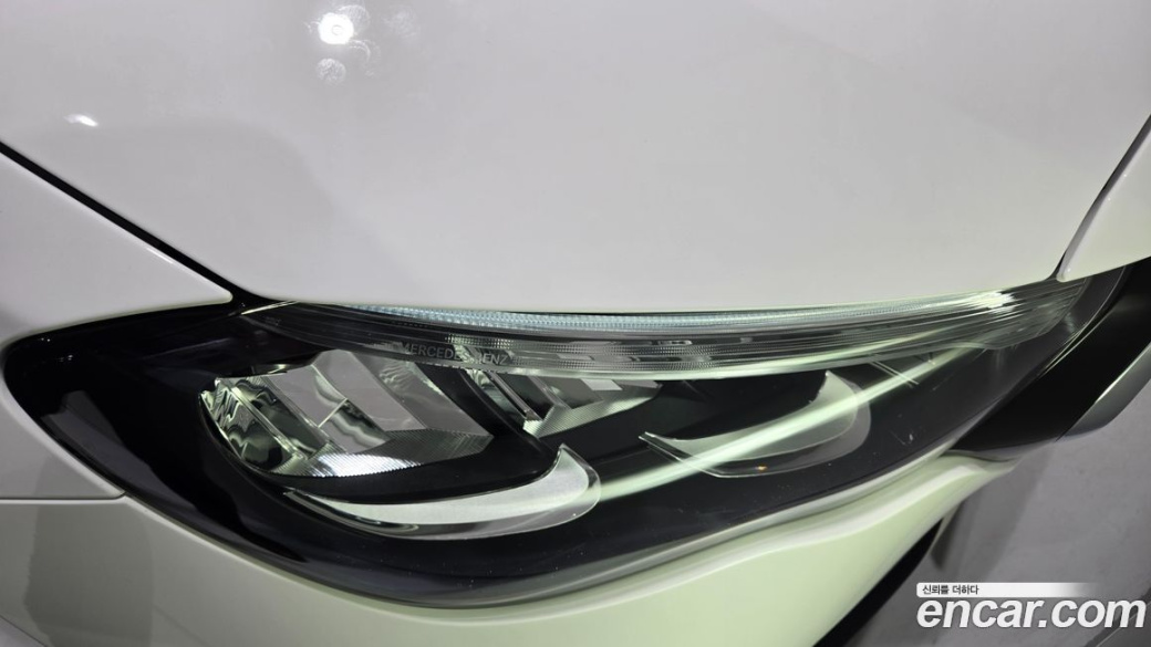 Mercedes-Benz E-Class E200 AMG Line, 2026