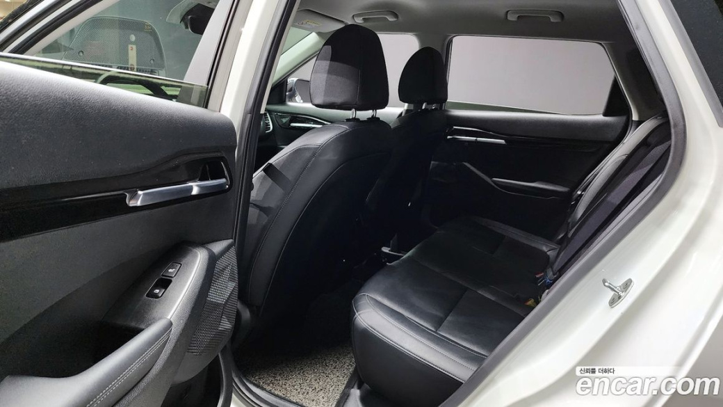 Kia Seltos Gasoline 2.0 2WD, 2023