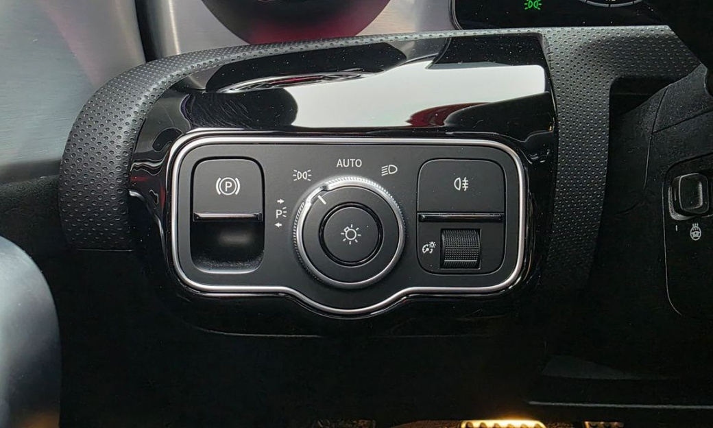Mercedes-Benz CLA-Class CLA250 4MATIC, 2024