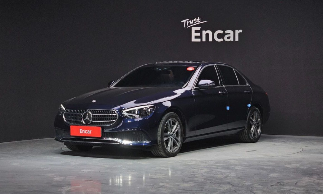 Mercedes-Benz E-Class E350 4MATIC Avantgarde, 2022