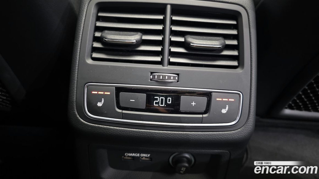 Audi A4 40 TFSI Premium, 2023