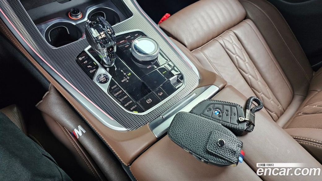 BMW X5 xDrive 40i M Sport, 2023