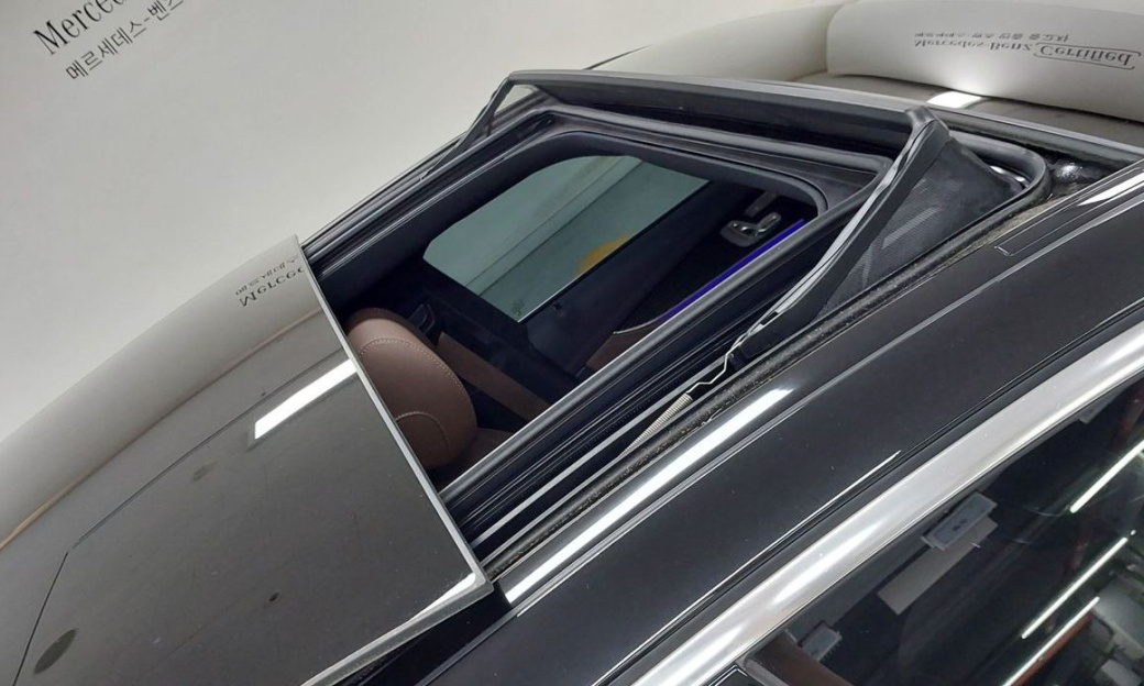 Mercedes-Benz E-Class E450 4MATIC Exclusive, 2023