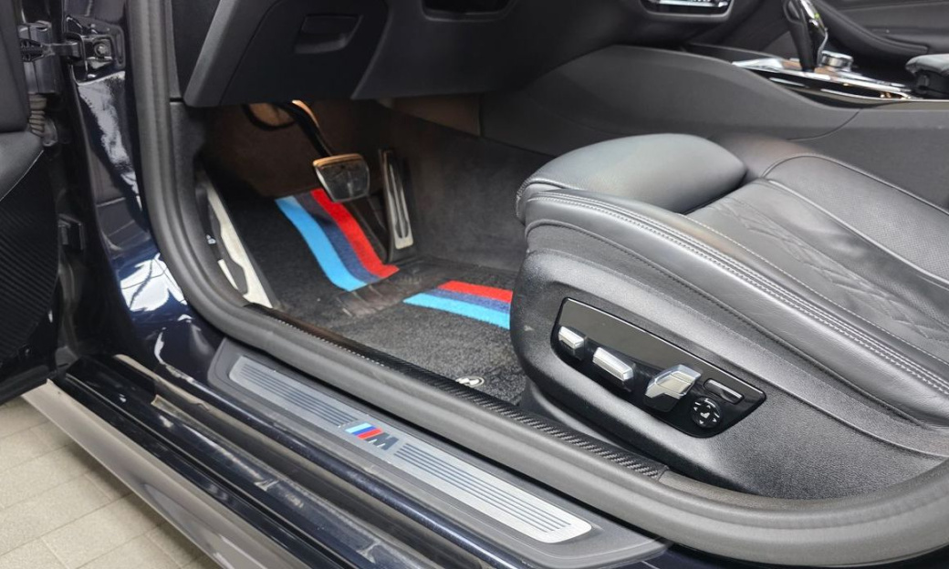 BMW 5-Series 530i xDrive M Sport Package, 2022