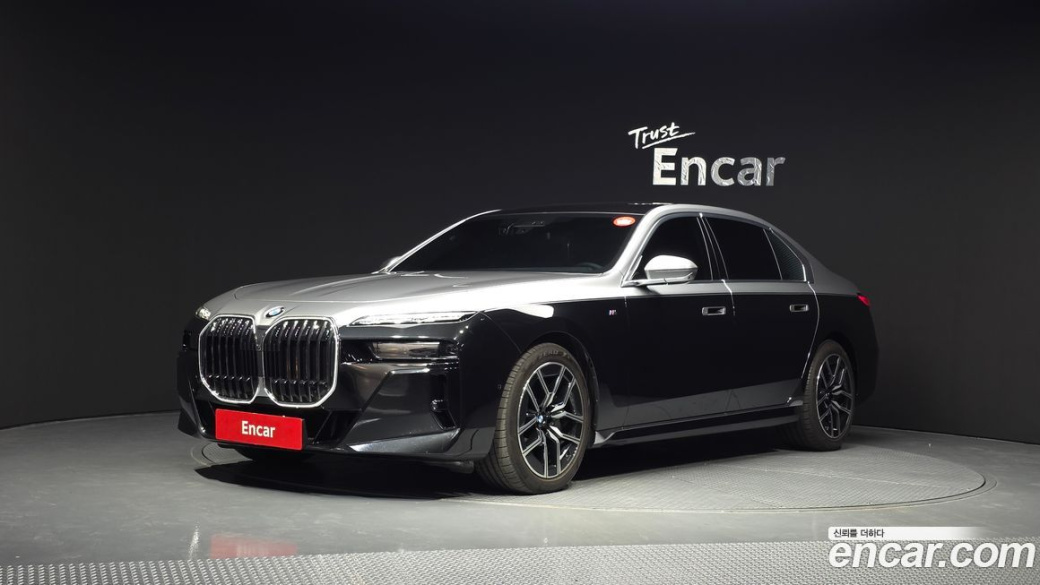 BMW 7-Series 740i sDrive M Sport, 2023