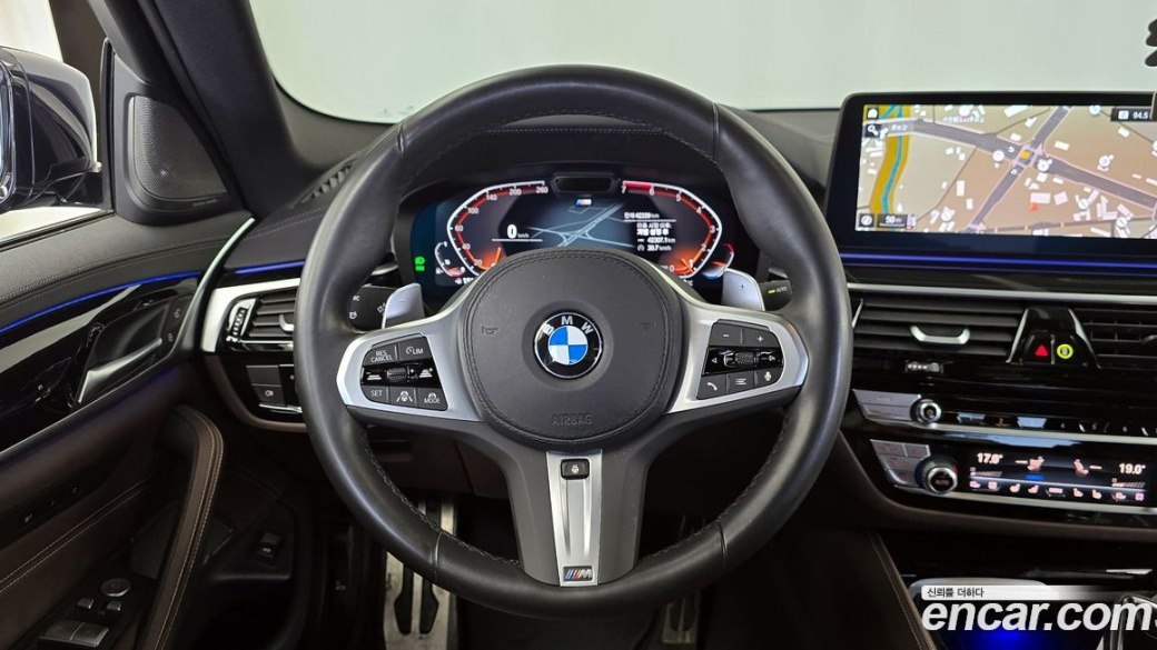 BMW 5-Series 530i M Sport Package, 2023