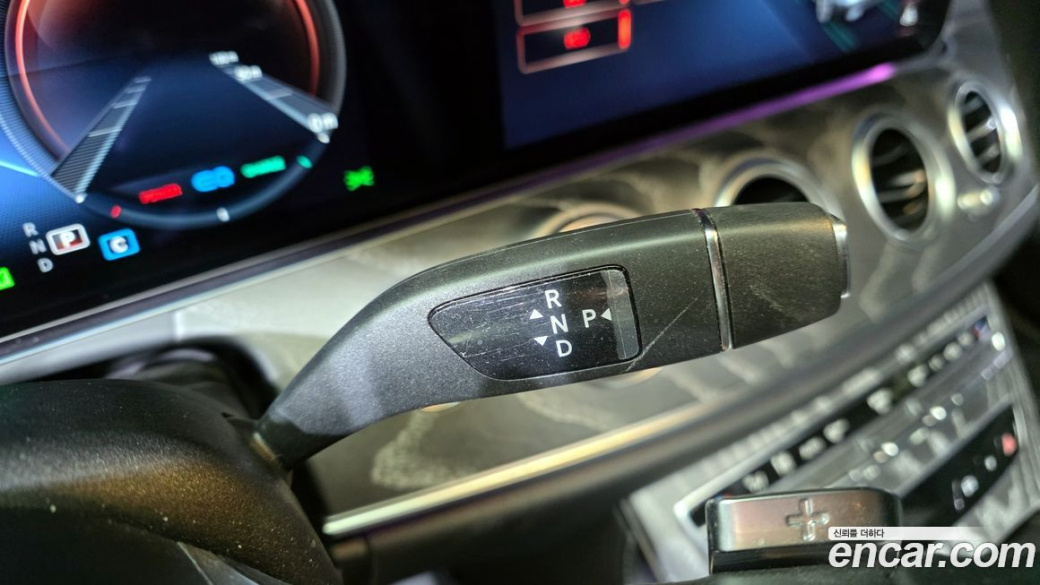 Mercedes-Benz E-Class E350 4MATIC AMG Line, 2021
