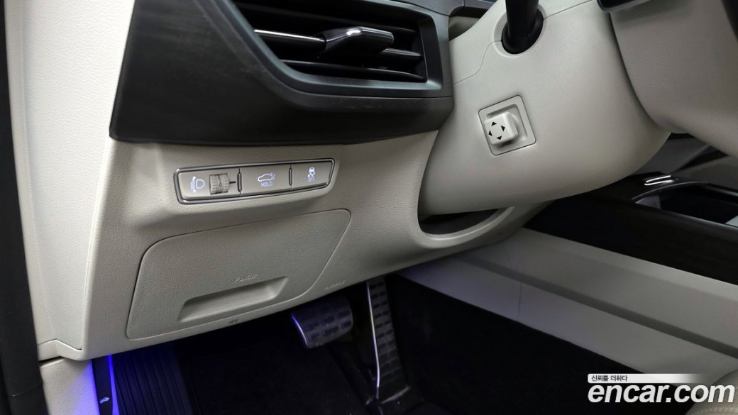 Kia K8 2.5 Gasoline 2WD, 2022