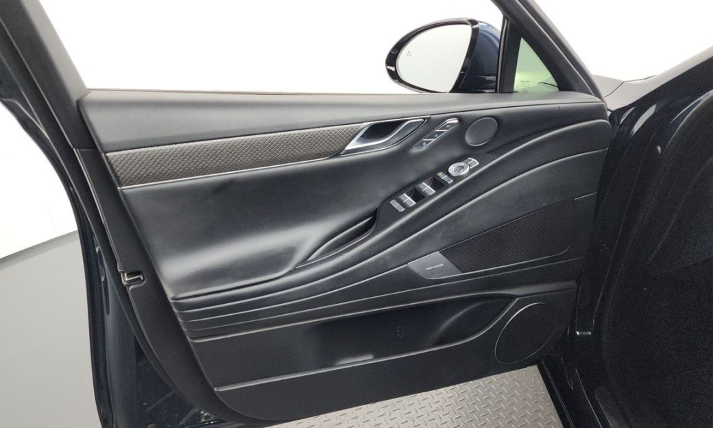 Genesis G80 Gasoline 2.5 Turbo AWD, 2025