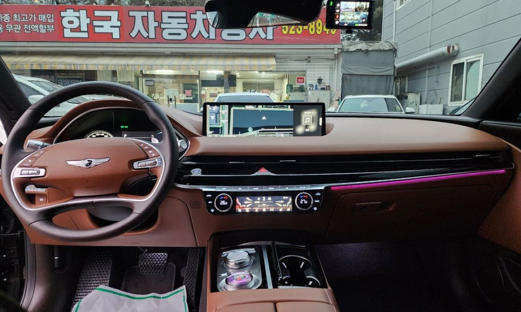 Genesis G80 Gasoline 2.5 Turbo 2WD, 2024