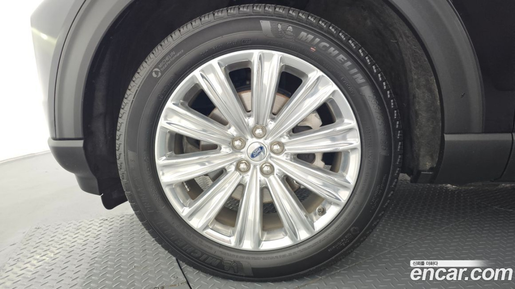 Ford Explorer 2.3 LimIted 4WD, 2022