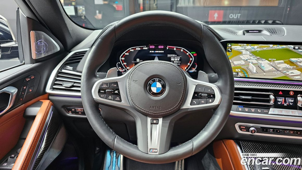 BMW X6 M50i, 2023