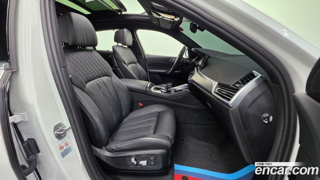 BMW X6 xDrive30d M Sport, 2022