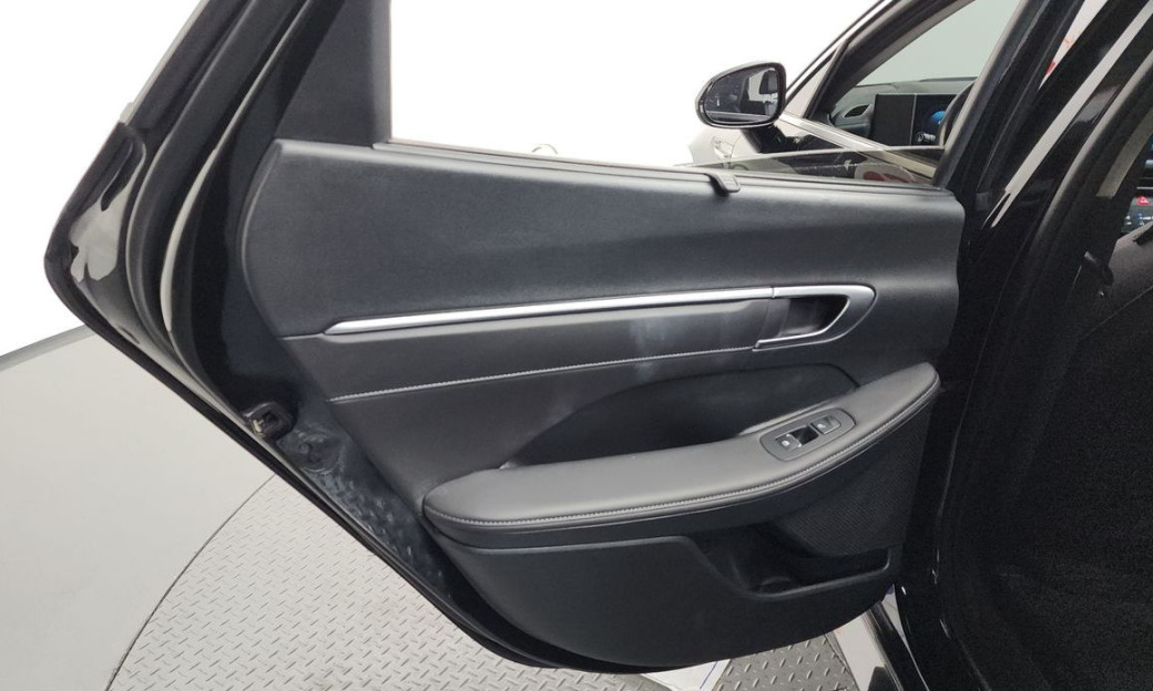 Hyundai Sonata 2.0, 2024