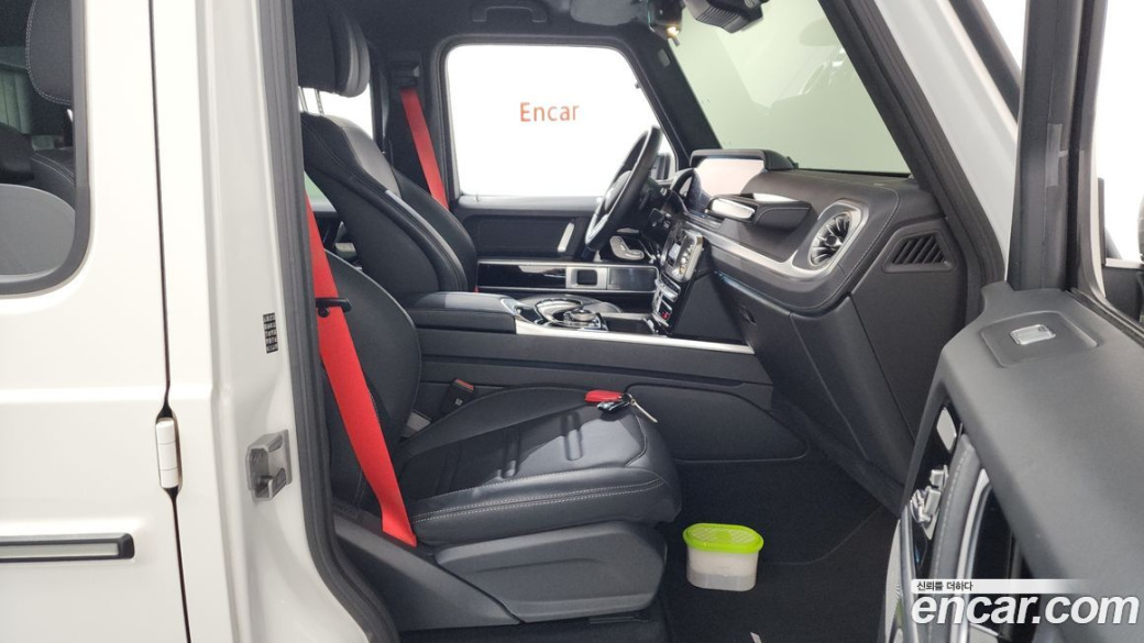 Mercedes-Benz G-Class G400d, 2023