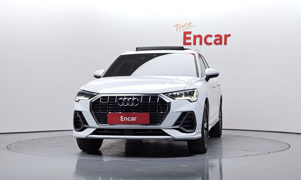 Audi Q3 40 TFSI Quattro Premium, 2024