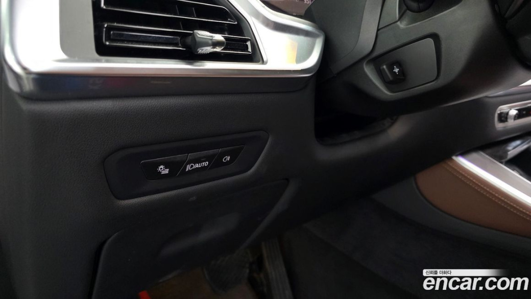 BMW X5 xDrive 40i xLine, 2024