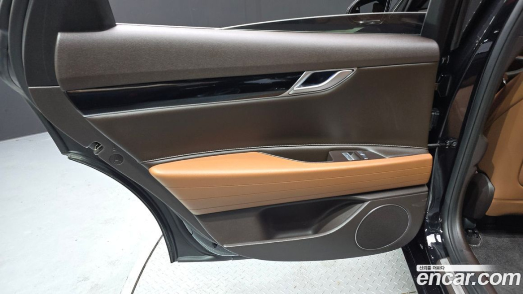 Genesis G80 Gasoline 2.5 Turbo AWD, 2023