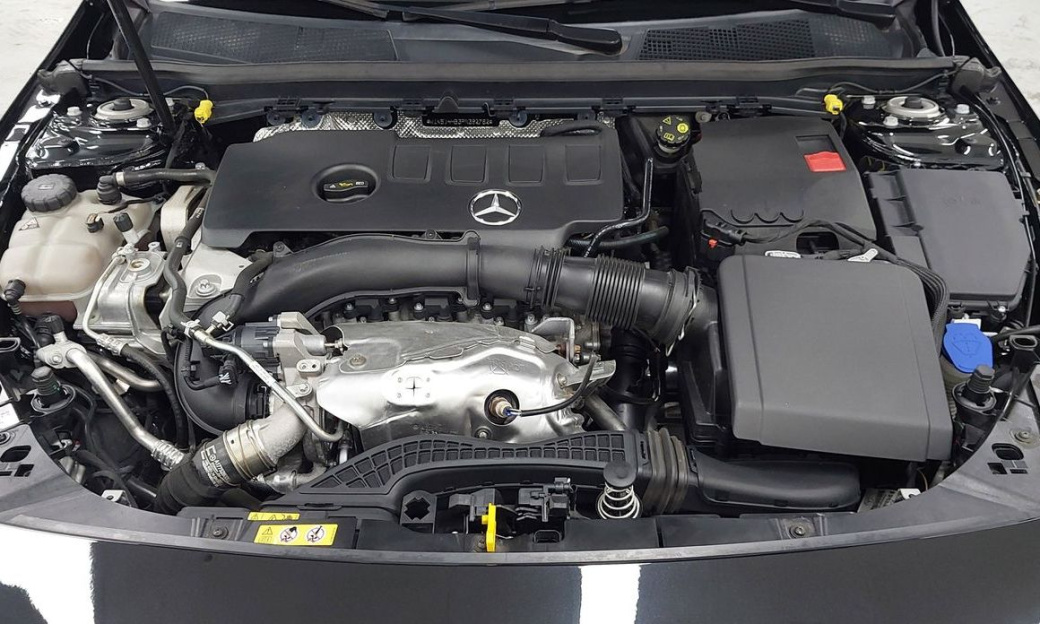Mercedes-Benz CLA-Class CLA250 4MATIC, 2023