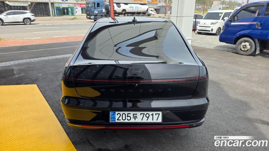 Hyundai Grandeur 2,5 Gasoline 2WD, 2024