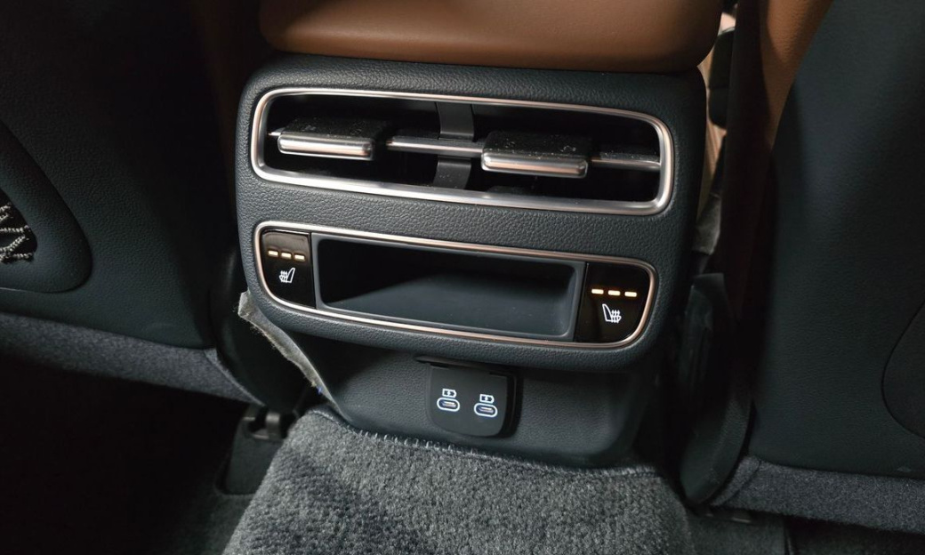 Genesis GV70 2.5T Gasoline 2WD, 2025