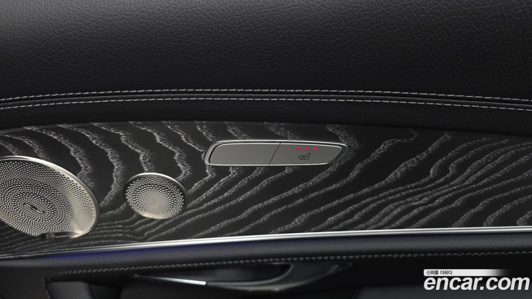 Mercedes-Benz E-Class E350 4MATIC AMG Line, 2023