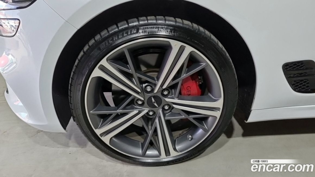 Genesis G70 Gasoline 2.5T 2WD, 2024