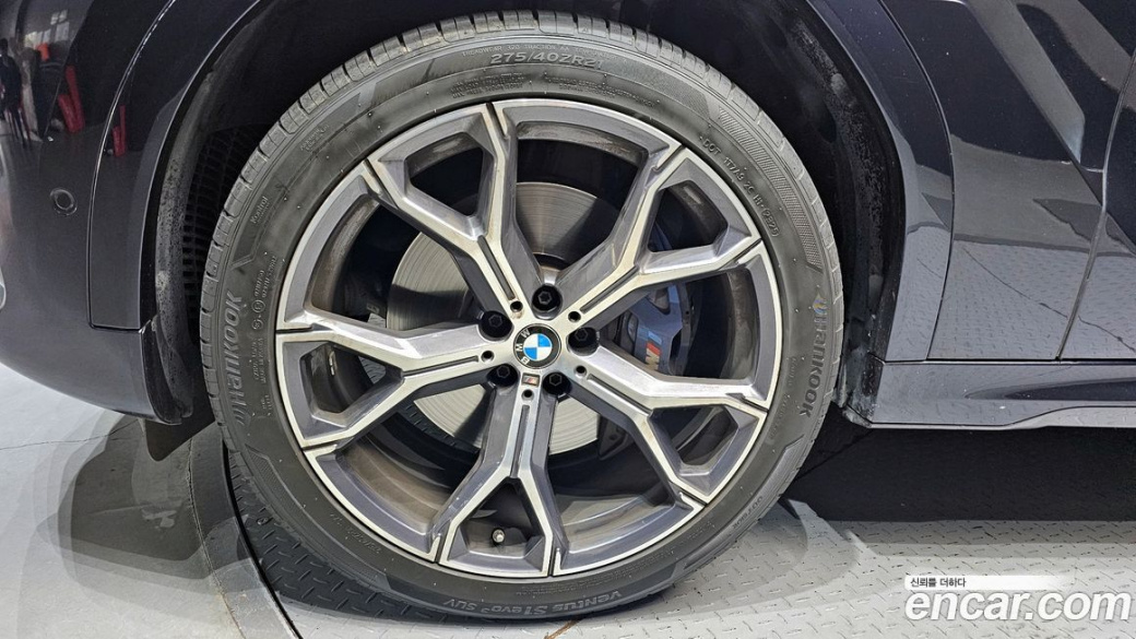 BMW X6 xDrive40i M Sport, 2022