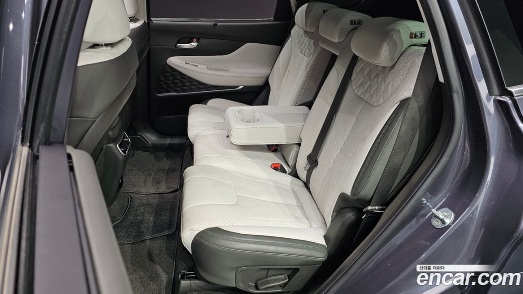 Hyundai Santafe Diesel 2.2 2WD, 2021