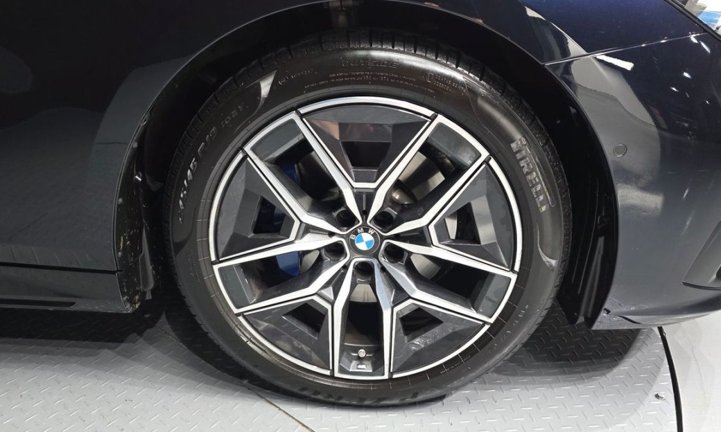 BMW 5-Series 520i M Sport, 2024
