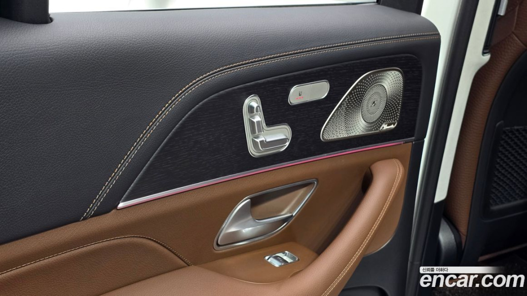 Mercedes-Benz GLE-Class GLE450 4MATIC, 2025