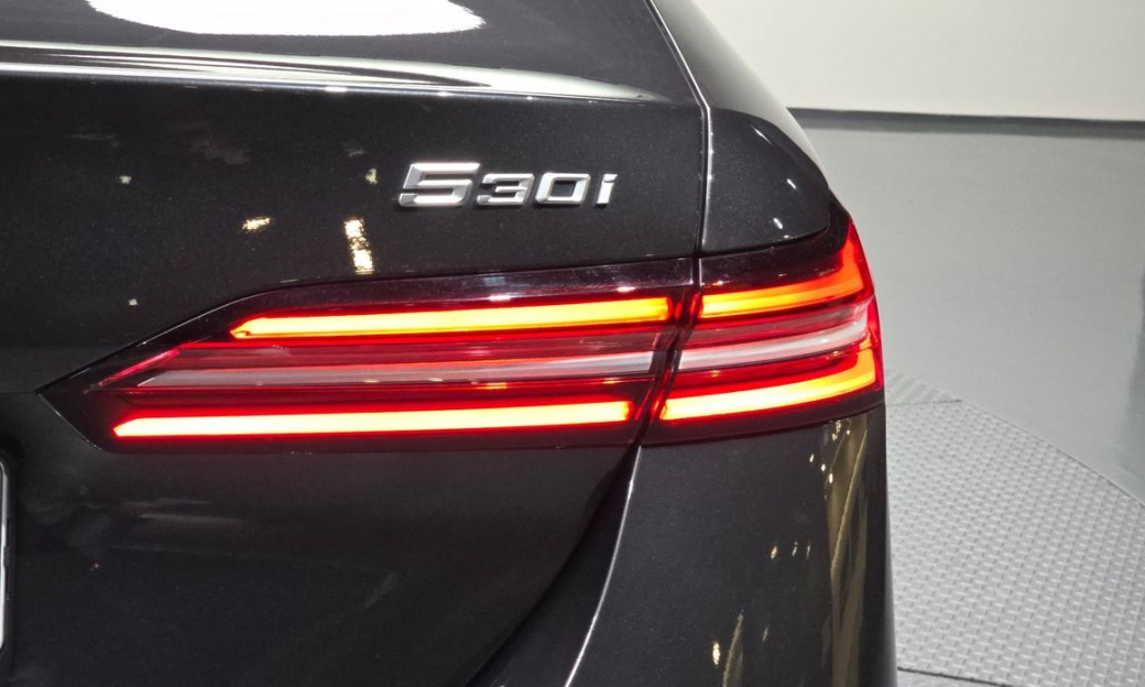 BMW 5-Series 530i xDrive M Sport, 2024