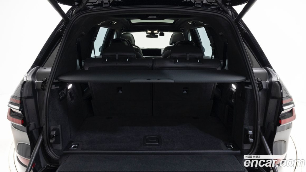 BMW X7 xDrive 40i Design Pure Excellence 6-Seater, 2024