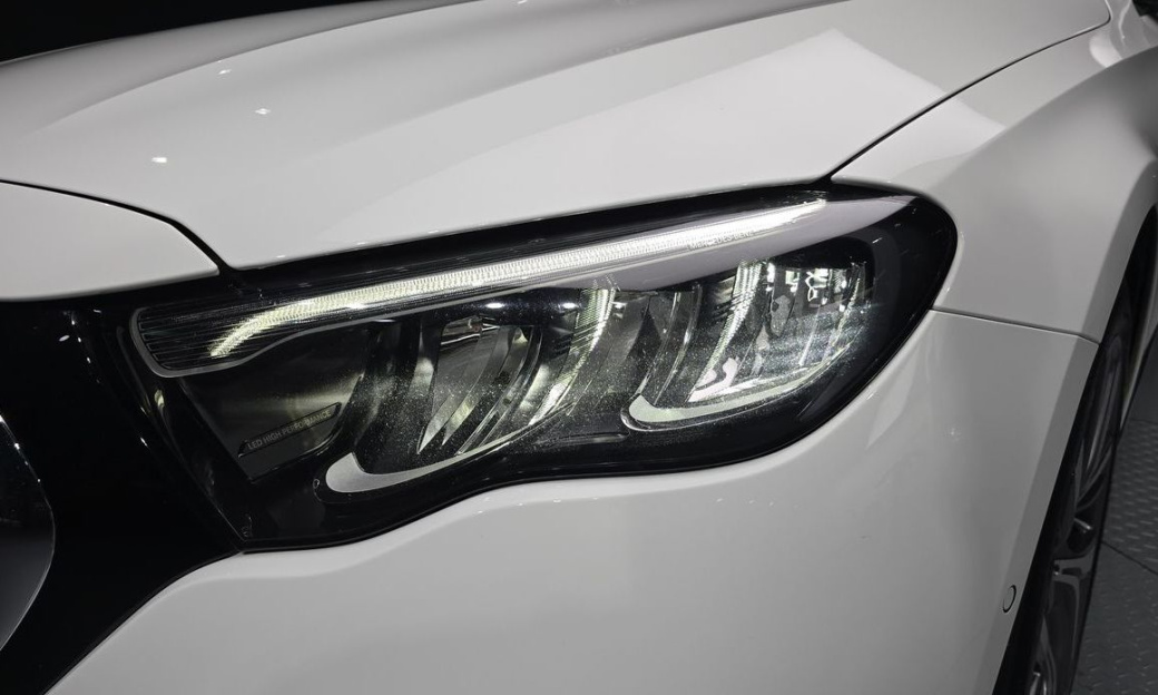 Mercedes-Benz E-Class E220d 4MATIC Exclusive, 2024