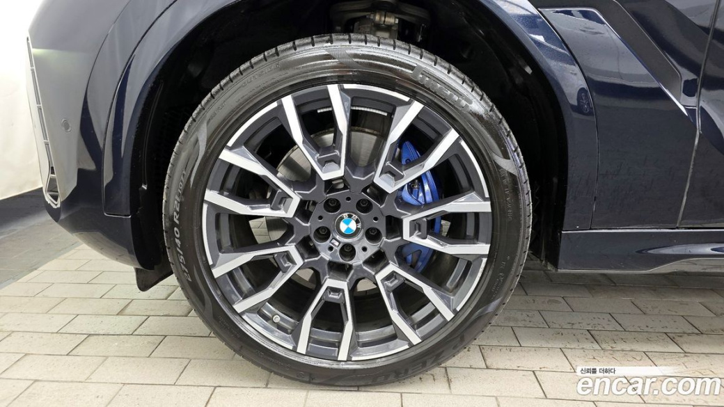 BMW X6 xDrive40i M Sport, 2024