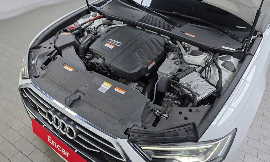 Audi A6 45 TFSI Premium, 2023