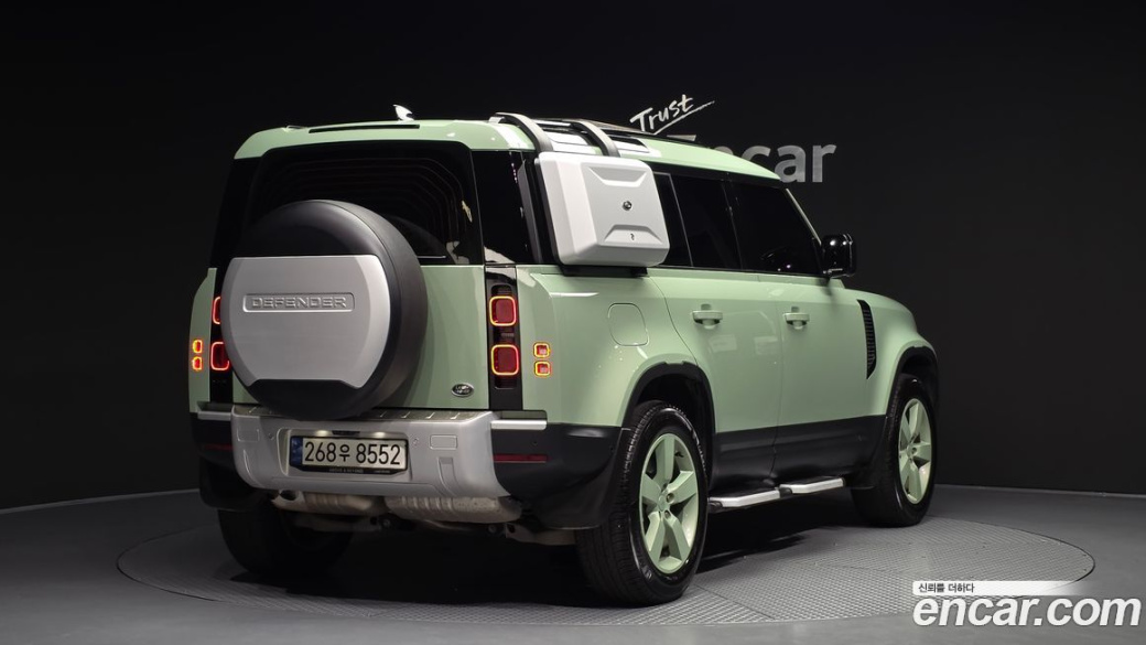 Land Rover Defender 110 D300 75th Edition, 2023