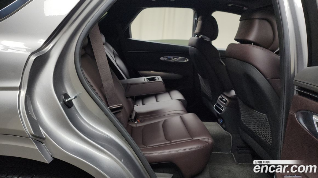 Genesis GV70 2.5T Gasoline AWD, 2022