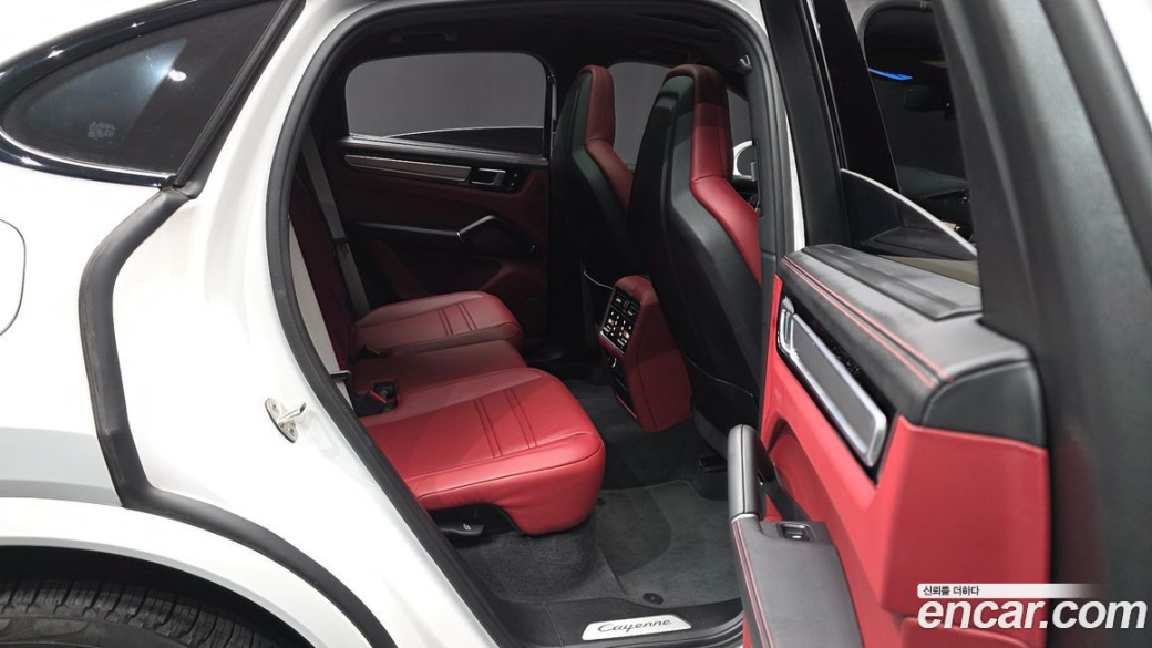 Porsche Cayenne 3.0 COUPE PLATINUM EDITION, 2022