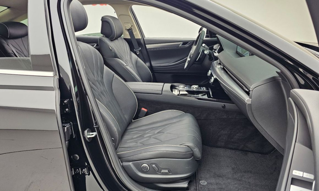 Genesis G80 Gasoline 2.5 Turbo AWD, 2023