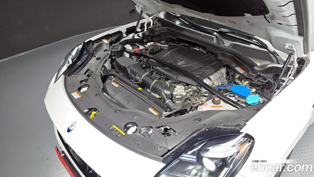 Maserati Grecale 2.0 AWD GT, 2024