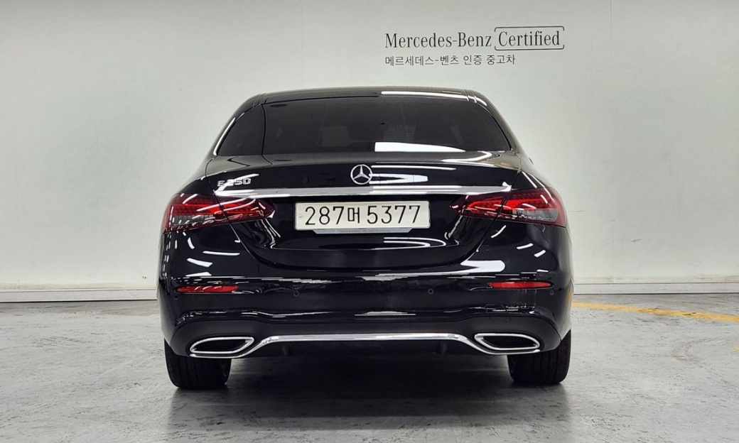 Mercedes-Benz E-Class E250 AMG Line, 2023