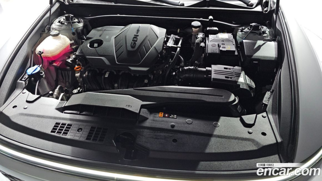 Hyundai Grandeur 2,5 Gasoline 2WD, 2023